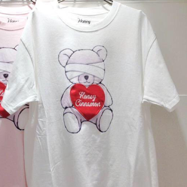 Honey Cinnamon(ハニーシナモン)の【りり様専用】ハニーシナモン レディースのトップス(Tシャツ(半袖/袖なし))の商品写真