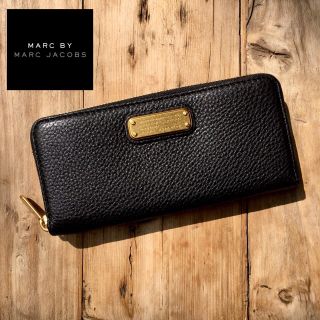 マークバイマークジェイコブス(MARC BY MARC JACOBS)の【新品・タグ付】マークバイマークジェイコブス  ブラック×ゴールド 長財布(財布)