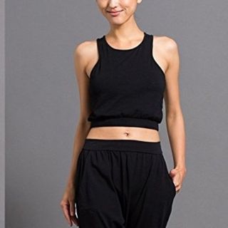 ルルレモン(lululemon)のsuria スリア ハーフトップ　ヨガ　☆美品☆(ヨガ)