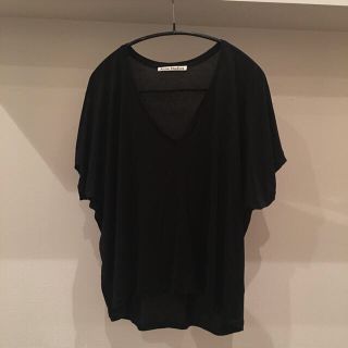 アクネ(ACNE)の【値下げ】アクネ VネックTシャツ(Tシャツ(半袖/袖なし))