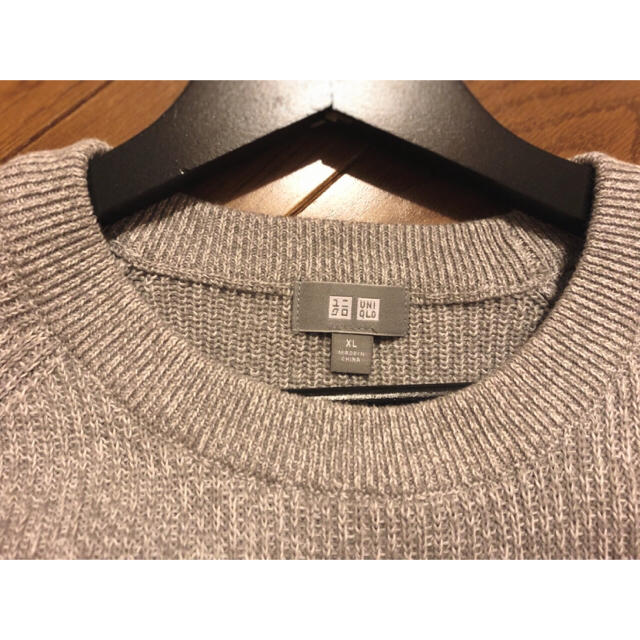 UNIQLO(ユニクロ)のUNIQLO/セーター/ライトグレー/XLサイズ/クルー/新品/未使用品/美品 レディースのトップス(ニット/セーター)の商品写真