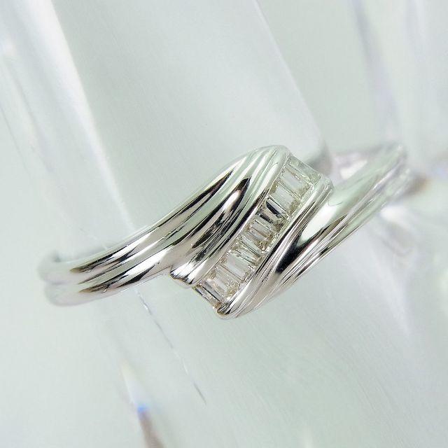 K18WG テーパーダイヤモンド リング［f39-8］ レディースのアクセサリー(リング(指輪))の商品写真