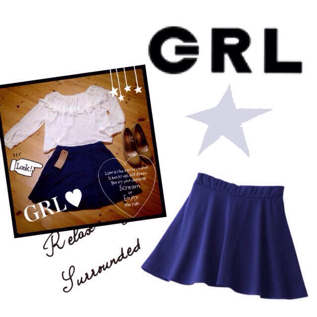 GRL(グレイル)のGRL インナー付ネイビーフレアスカート レディースのスカート(ミニスカート)の商品写真