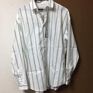 ザラ(ZARA)のZARAストライプシャツ(シャツ)