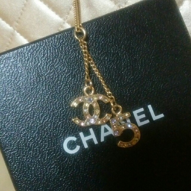 CHANEL(シャネル)のCHANEL ネックレス レディースのアクセサリー(ネックレス)の商品写真