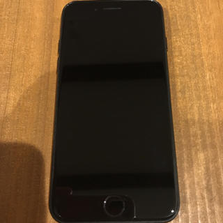 アイフォーン(iPhone)の【ayn様専用】iPhone7 128GB ジェットブラック au(スマートフォン本体)