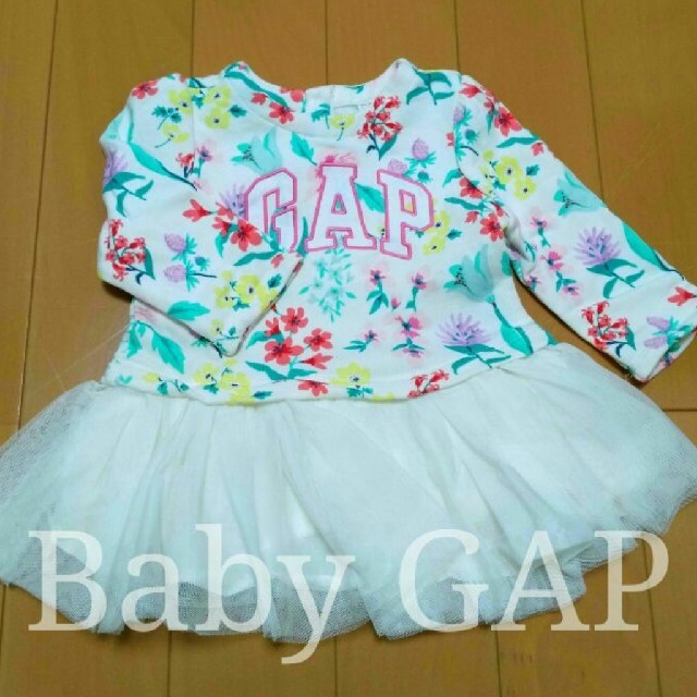 babyGAP(ベビーギャップ)のbaby GAP フローラルチュチュワンピース 70サイズ キッズ/ベビー/マタニティのベビー服(~85cm)(ワンピース)の商品写真