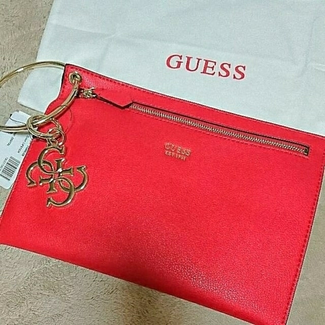 Guessクラッチ