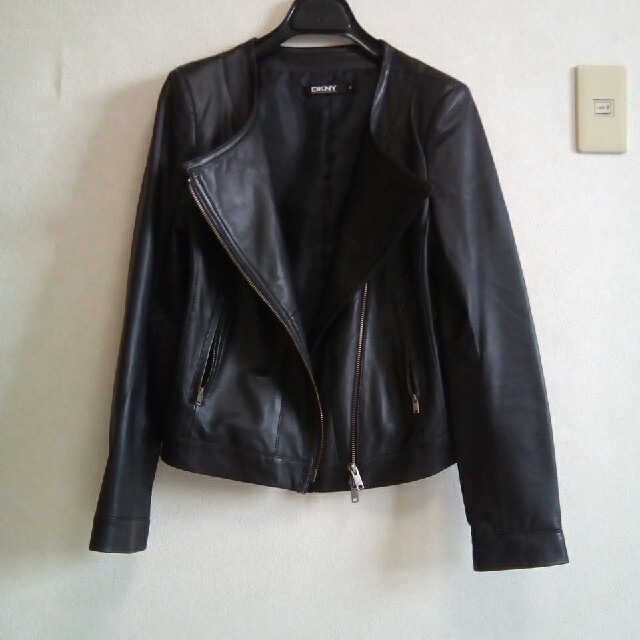 DKNY lamb skin leather jacket  羊革　シープスキン