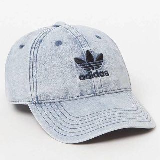 アディダス(adidas)の❥新品 日本未発売 アディダス デニムキャップ❥(キャップ)