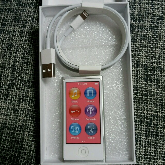 新品保証付★第7世代 後期型 iPod nano 純正ケーブルセット
