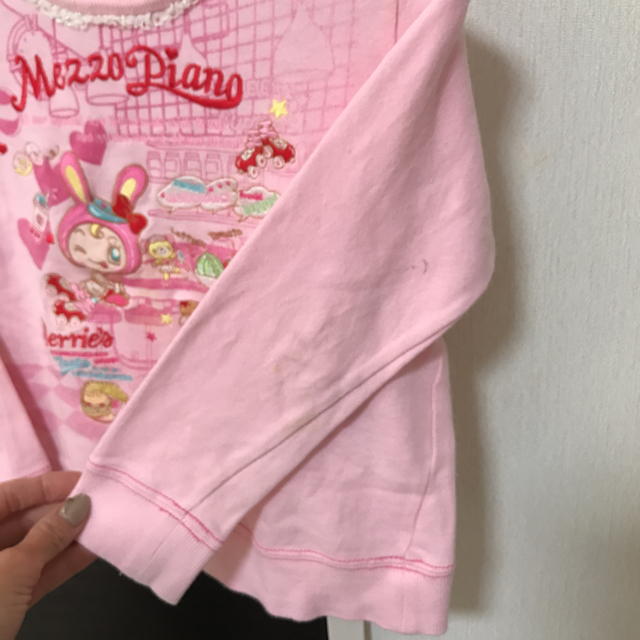 mezzo piano(メゾピアノ)のmezzo piano 100 ピンクトレーナー 長袖 キッズ/ベビー/マタニティのキッズ服女の子用(90cm~)(Tシャツ/カットソー)の商品写真