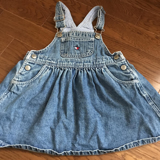 TOMMY HILFIGER(トミーヒルフィガー)のトミー ジャンパースカート キッズ/ベビー/マタニティのキッズ服女の子用(90cm~)(スカート)の商品写真