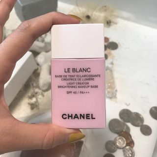 シャネル(CHANEL)のCHANEL ル ブラン ホワイトニングメークアップベース ともちん様専用(化粧下地)