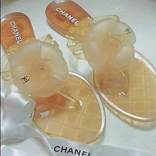 シャネル(CHANEL)の☆☆☆ママさん専用☆☆☆正規店購入☆シャネル カメリアサンダル (サンダル)