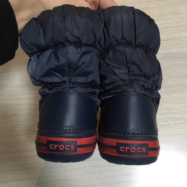crocs(クロックス)のクロックス18.5センチ キッズ/ベビー/マタニティのキッズ靴/シューズ(15cm~)(長靴/レインシューズ)の商品写真