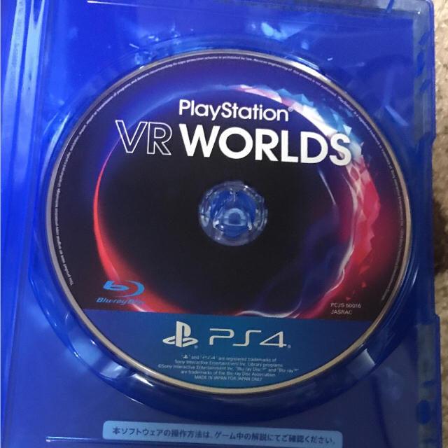 PlayStation4(プレイステーション4)のps4 VRWORLDS エンタメ/ホビーのゲームソフト/ゲーム機本体(家庭用ゲームソフト)の商品写真