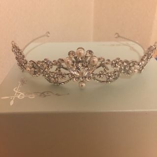 BRIDES TIARA GINZA ティアラ (その他)