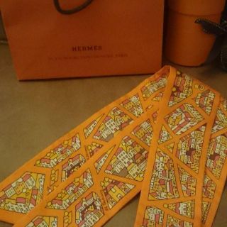 エルメス(HERMES)のお買得！エルメス★ツイリー★新品★オレンジ(その他)
