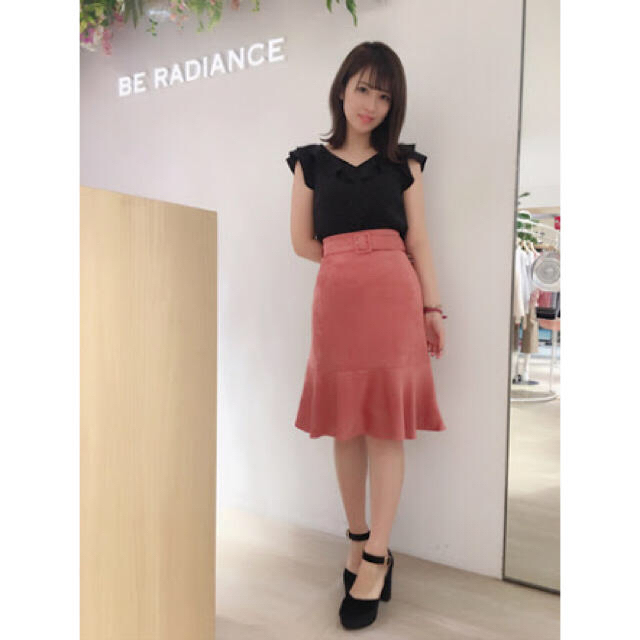 BE RADIANCE(ビーラディエンス)のBE RADIANCE トランペットスカート♡ レディースのスカート(ひざ丈スカート)の商品写真