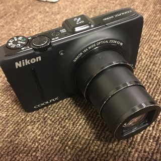 ニコン(Nikon)のCOOLPIX S9300 ブラック(コンパクトデジタルカメラ)