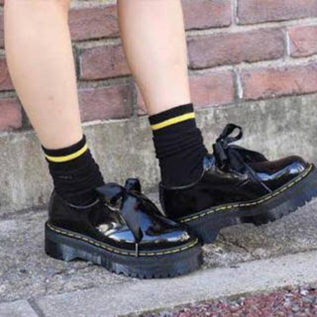 Dr.Martens - Dr.Martens HOLLY リボン エナメル 厚底 UK4の通販 by ちはるん's shop｜ドクター