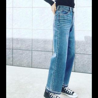 マウジー(moussy)のMOUSSY 美品 WIDE LEG DENIM 23(デニム/ジーンズ)