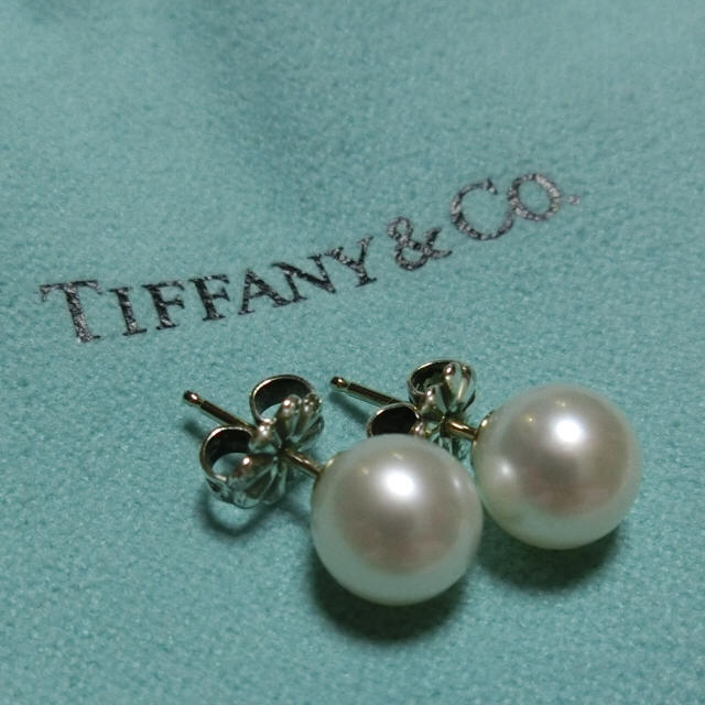 Tiffany & Co. - TIFFANY&CO.パールピアスの通販 by 彩香's shop