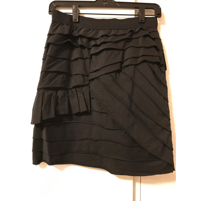 BCBGMAXAZRIA(ビーシービージーマックスアズリア)の再値下げしました‼︎BCBG＊スカート＊XS レディースのスカート(ミニスカート)の商品写真