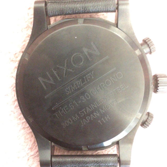 NIXON(ニクソン)の腕時計 ニクソン NIXON 51-30 クロノレザー ブラック メンズの時計(腕時計(アナログ))の商品写真