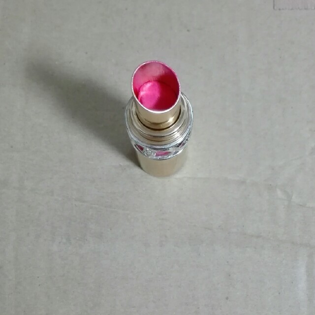 Yves Saint Laurent Beaute(イヴサンローランボーテ)の【専用出品】YSL イヴ・サンローラン口紅　ピンク41 コスメ/美容のベースメイク/化粧品(口紅)の商品写真