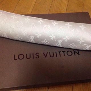 ヴィトン(LOUIS VUITTON) シルクストール マフラー/ショール