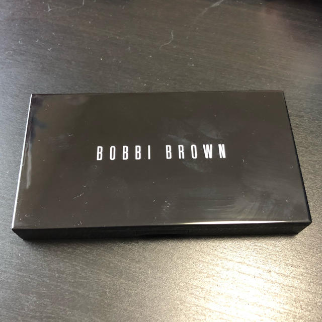 BOBBI BROWN(ボビイブラウン)の売り切りセール BOBBI BROWN フィニッシュパウダー コスメ/美容のベースメイク/化粧品(その他)の商品写真