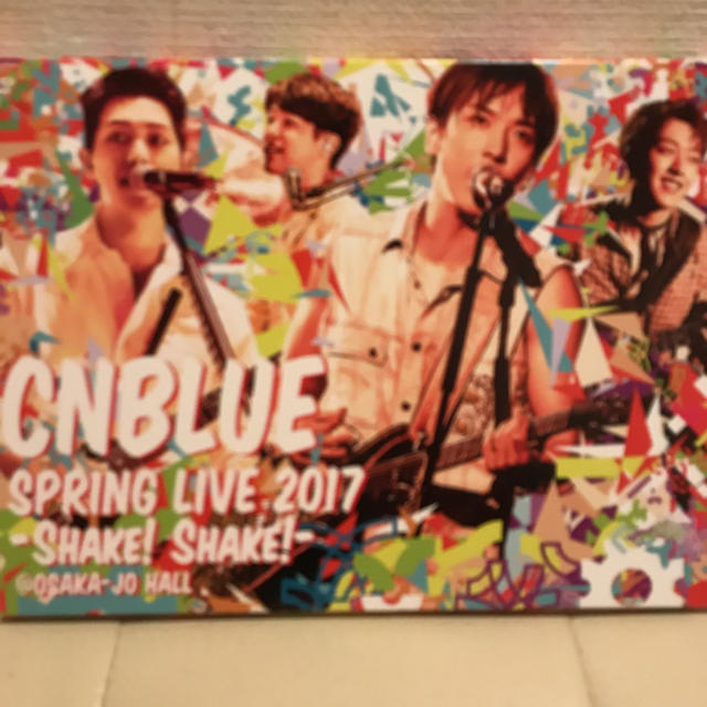 CNBLUE(シーエヌブルー)のCNBLUE  DVD BOICE盤『SHAKE!SHAKE!』 エンタメ/ホビーのDVD/ブルーレイ(ミュージック)の商品写真