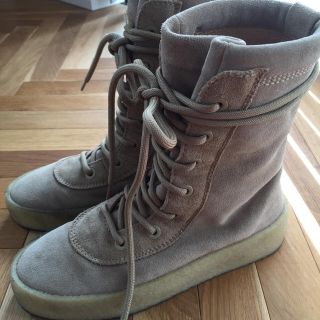 【38】YEEZY SEASON 2 CREPE BOOT(ブーツ)