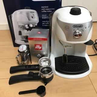 デロンギ(DeLonghi)の✼美品✼デロンギEC221W エスプレッソマシーン✼(エスプレッソマシン)