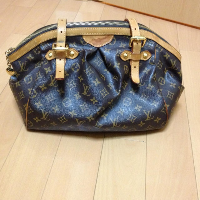 LOUIS VUITTON - ルイヴィトントート