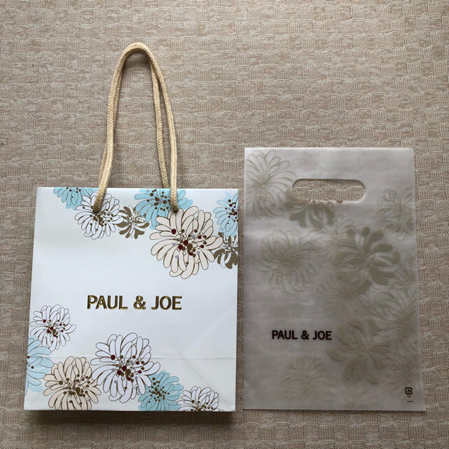 PAUL & JOE(ポールアンドジョー)の【ぽぽぽ様専用】ポールアンドジョーショップ袋 ショッパー プレゼント レディースのバッグ(ショップ袋)の商品写真