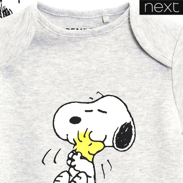 NEXT(ネクスト)のNo.o12✽NEXTbaby♡Snoopyスリープスーツ*ボディスーツ*スタイ キッズ/ベビー/マタニティのベビー服(~85cm)(カバーオール)の商品写真