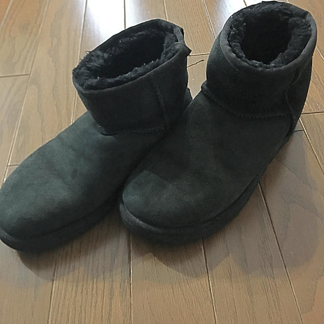 UGG(アグ)のUGG ブラック 25cm レディースの靴/シューズ(ブーツ)の商品写真