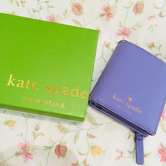 kate spade new york(ケイトスペードニューヨーク)のりんこ❤︎様専用中 kate spade NEWYORK ミニウォレット レディースのファッション小物(財布)の商品写真