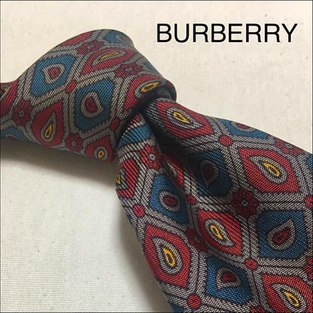 BURBERRY(バーバリー)のBURBERRY ネクタイ レッド ネイビー イエロー メンズのファッション小物(ネクタイ)の商品写真