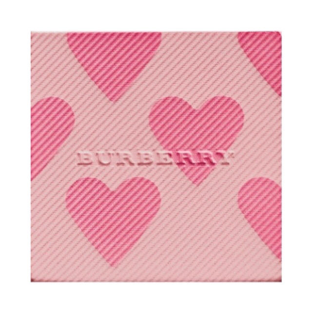 BURBERRY(バーバリー)の【新品】バーバリー ハート チーク ハイライト コスメ/美容のベースメイク/化粧品(チーク)の商品写真