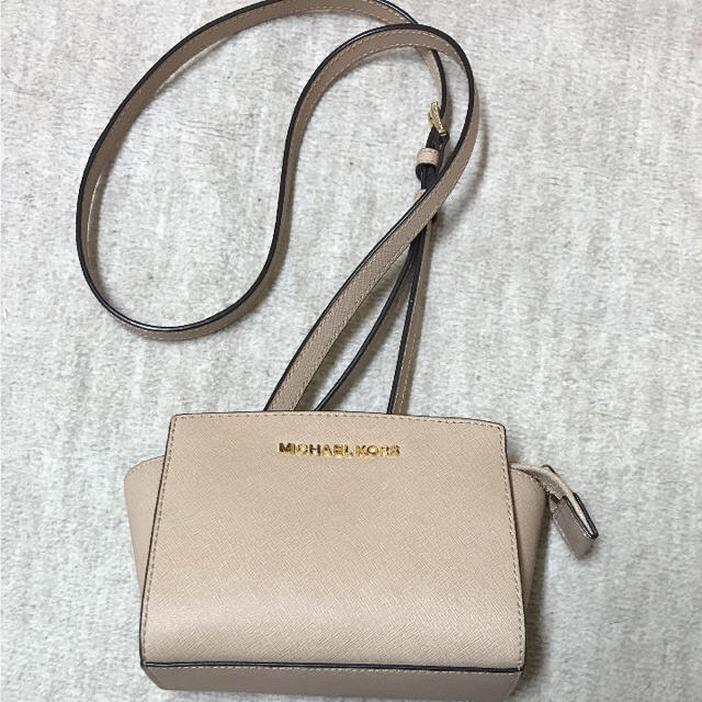 Michael Kors(マイケルコース)のMICHAEL KORSショルダーバッグ 最終値下げ レディースのバッグ(ショルダーバッグ)の商品写真