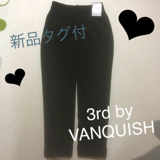 サードバイヴァンキッシュ(3rd by VANQUISH)の✨新品✨❤︎3rd by VANQUISH❤︎ タックロールアップパンツ❤︎(クロップドパンツ)