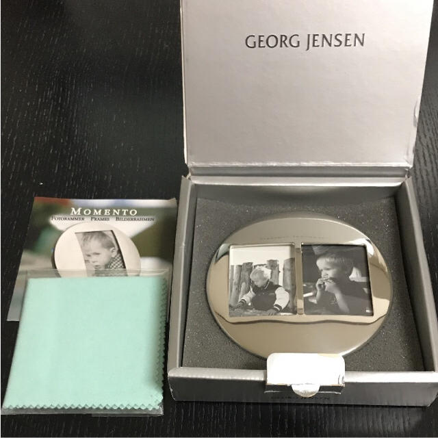 Georg Jensen(ジョージジェンセン)のGeorg Jensen シルバー写真スタンド インテリア/住まい/日用品のインテリア小物(フォトフレーム)の商品写真