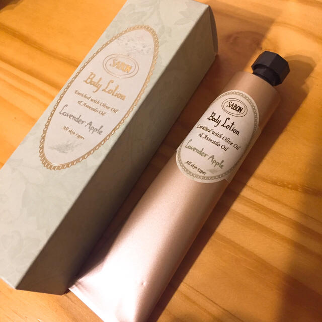 SABON(サボン)のSABON＊ボディローション★ラベンダーアップル50ml コスメ/美容のボディケア(ボディローション/ミルク)の商品写真