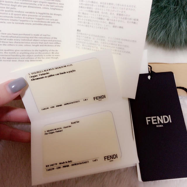 FENDI - フェンディ ファーチャーム 正規の通販 by saki|フェンディ