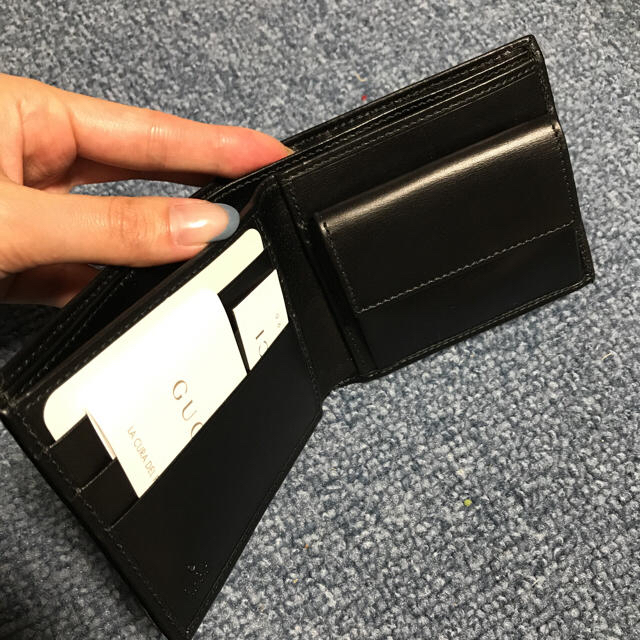 Gucci(グッチ)の[正規品]新品！箱・保証書あり GUCCI2つ折り財布 メンズのファッション小物(折り財布)の商品写真