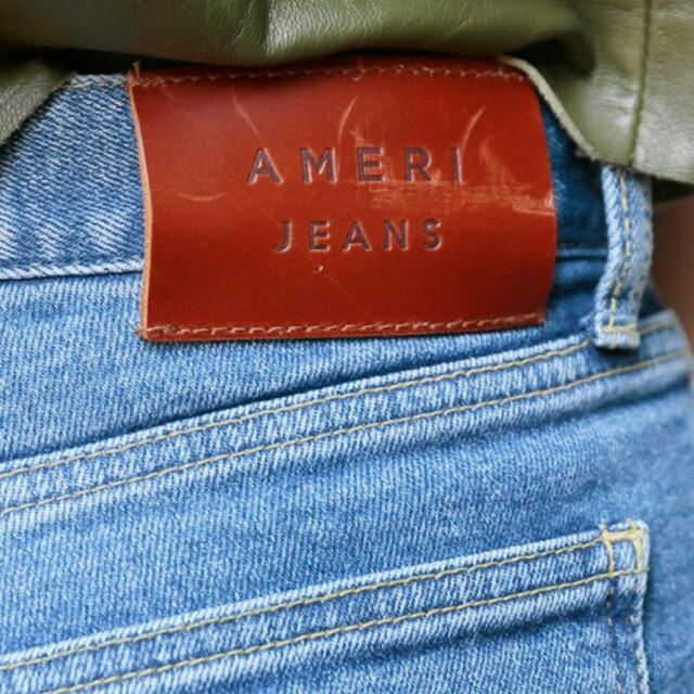 Ameri VINTAGE(アメリヴィンテージ)のameri ♡MULTI COLOR HEM DENIM 新品 レディースのパンツ(デニム/ジーンズ)の商品写真